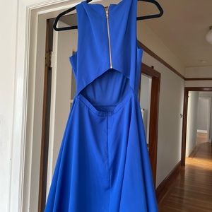 Cocktail dress- LULUs